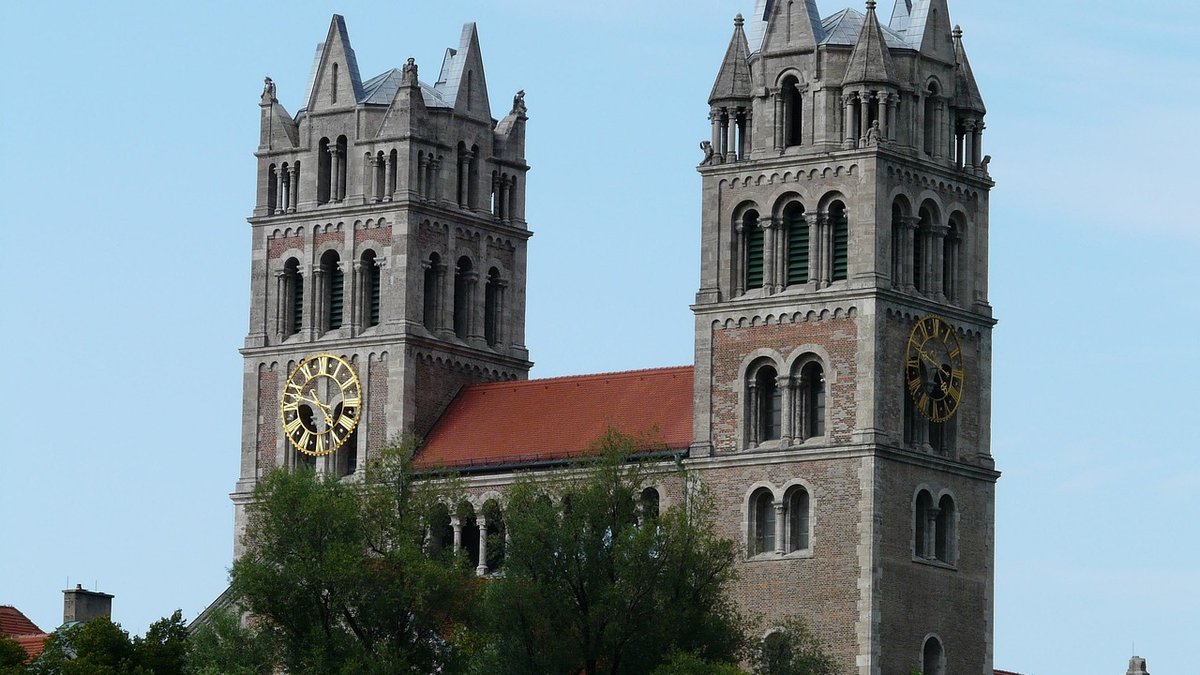 Understanding the Gothic Revival in British Architecture