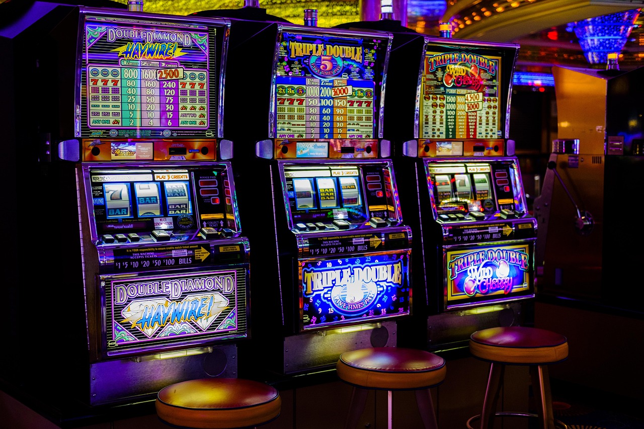 RNG, RTP, Variance: What Every Casino Player Should Actually Know